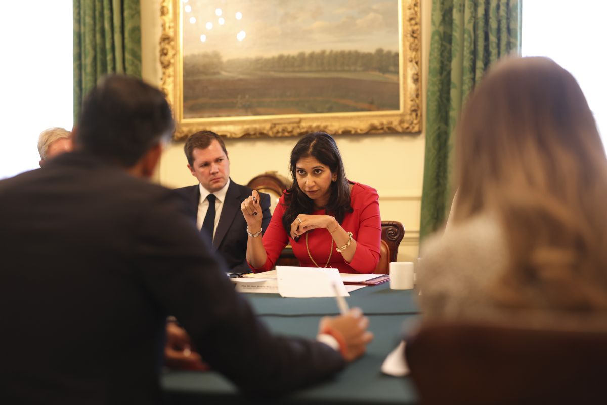 סואלה ברוורמן ורוברט ג'נריק